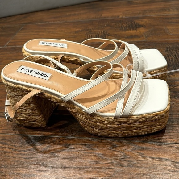 NEW! Steve Madden White Leather Belise Strappy Platform Sandals - Size 9 - Picture 9 of 13